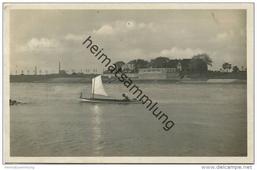 Karlsruhe - Hauptpost und Grenadierdenkmal - Foto-AK 30er Jahre
