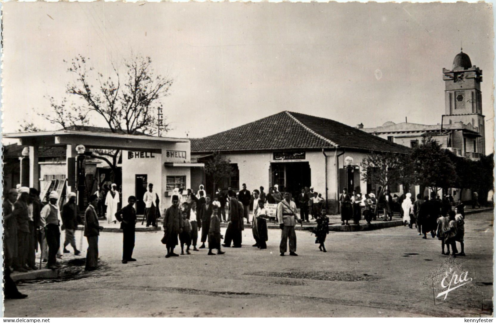 Khenchella, Rue Lamoriciere et Rue de Paris