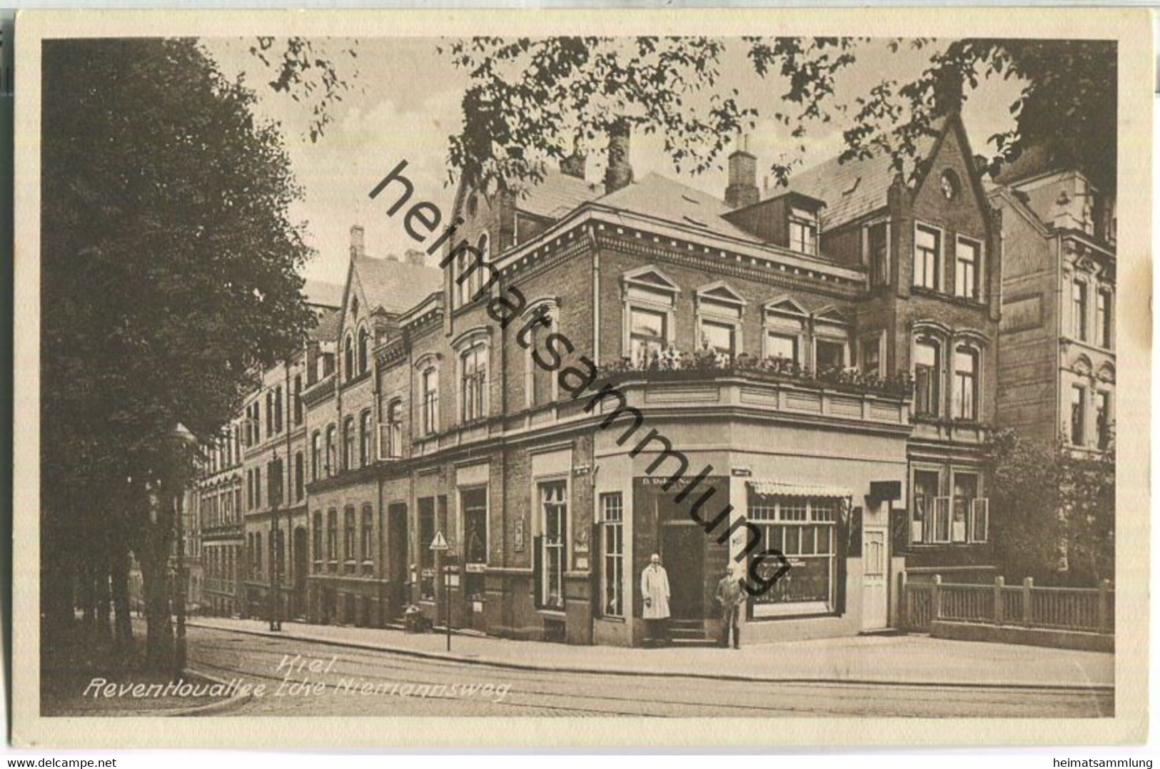 Kiel - Reventlouallee Ecke Niemannsweg - Verlag Hermann Edlefsen Kiel