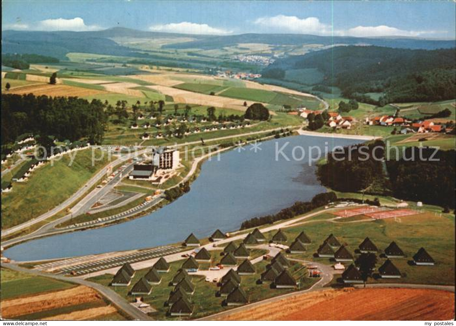 Kirchheim Hessen Hotel SeePark Kirchheim Ferienanlage Stausee Fliegeraufnahme