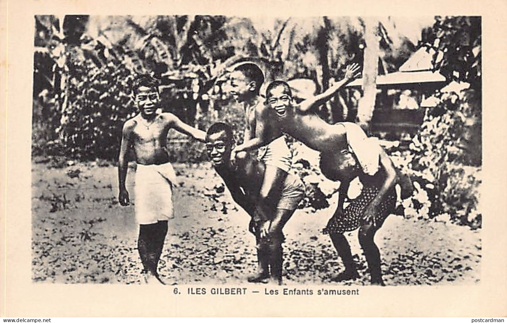 KIRIBATI Gilbert Islands - Children Having Fun - Publ. F. Chapeau 6