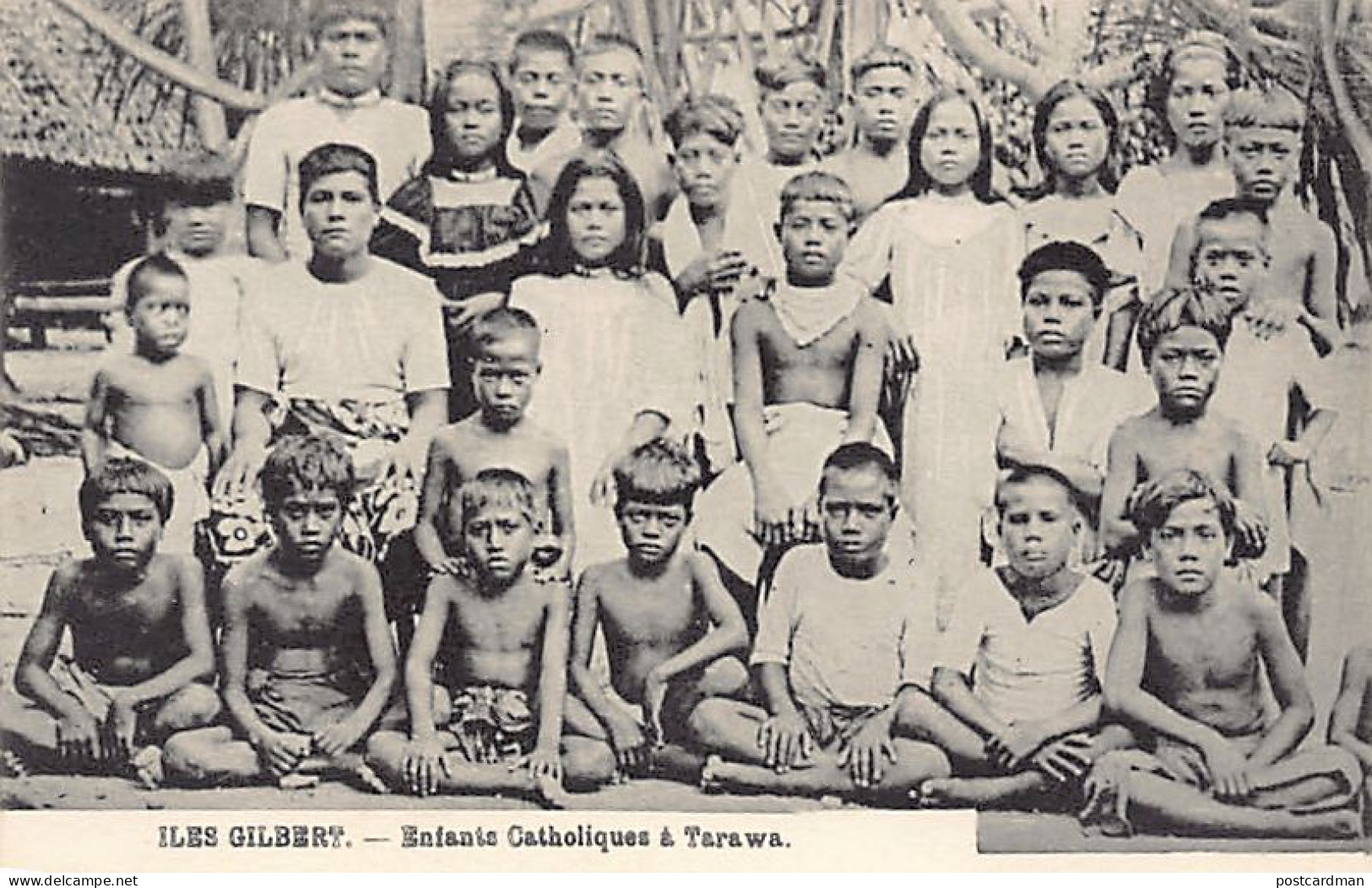 KIRIBATI Gilbert Islands - TARAWA - Catholic children - Publ. unknown