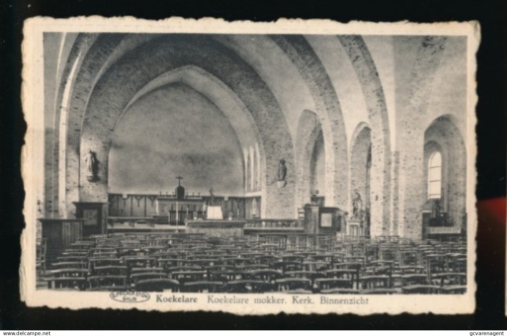 KOEKELARE   MOKKER KERK BINNENZICHT