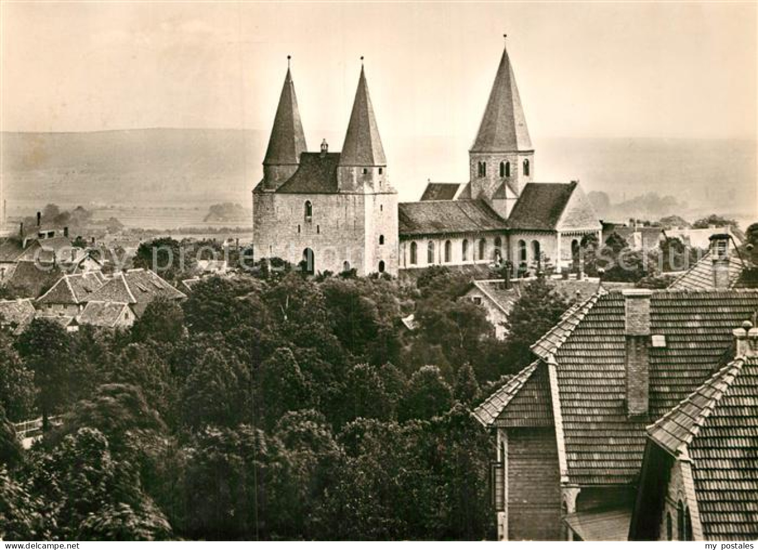 Koenigslutter Elm Stiftskirche ehemaliges Benediktinerkloster