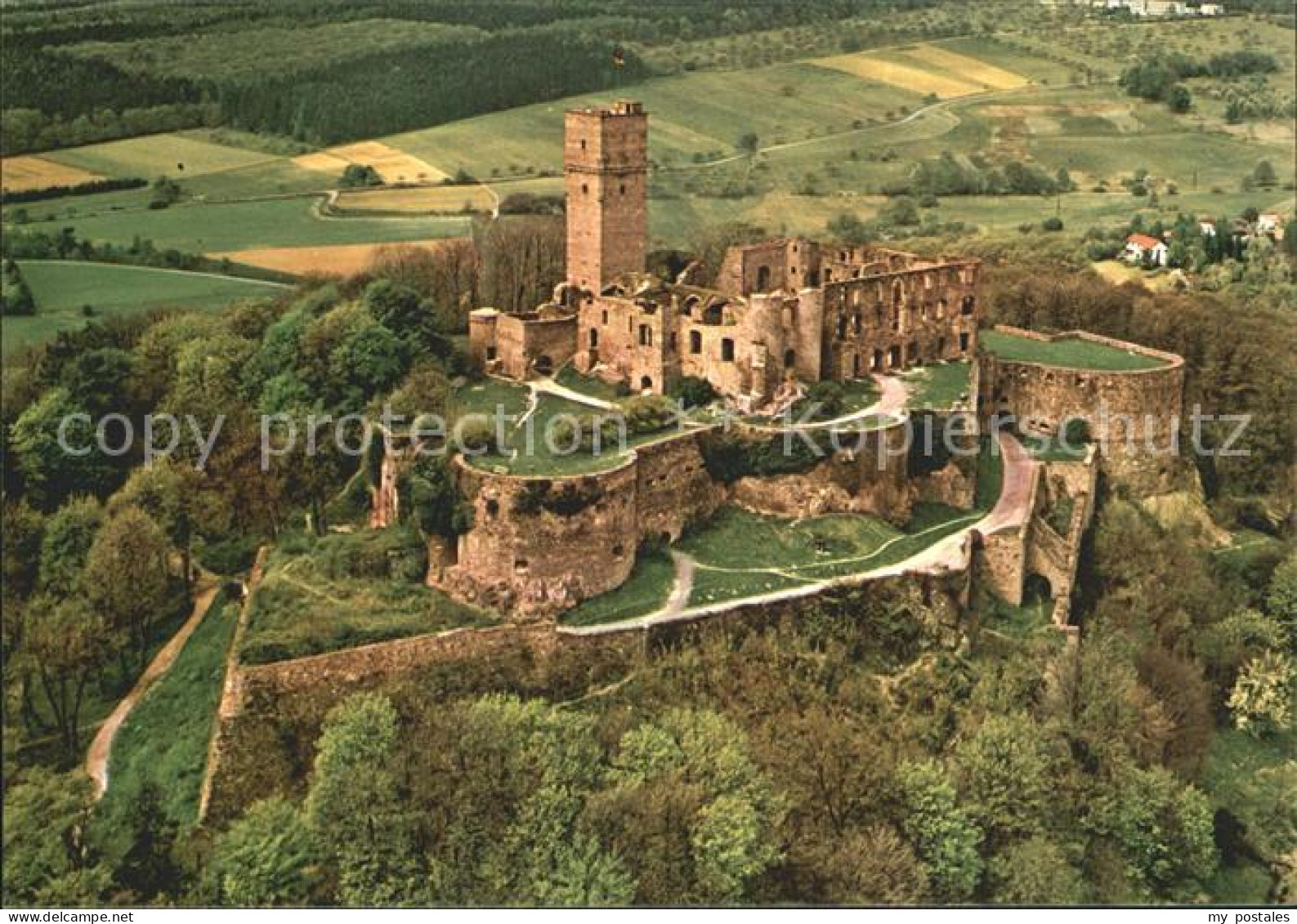 Koenigstein Taunus Fliegeraufnahme Burg Koenigstein