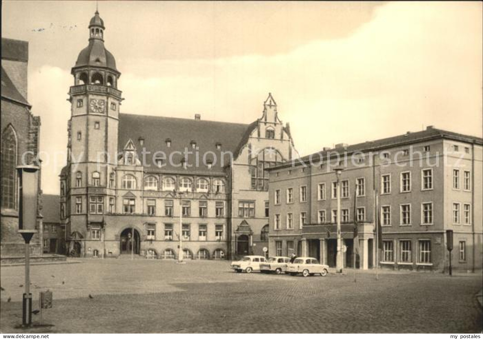 Koethen Anhalt Marktplatz Rathaus Stadthaus