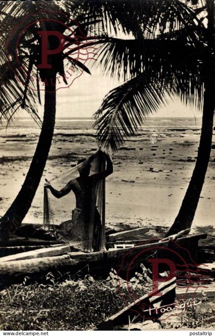 CONGO. LIBREVILLE. PECHEURS