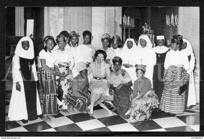 Photo postcard / ROYALTY / België / Belgique / Koningin Fabiola / Reine Fabiola / Congo / Kongo