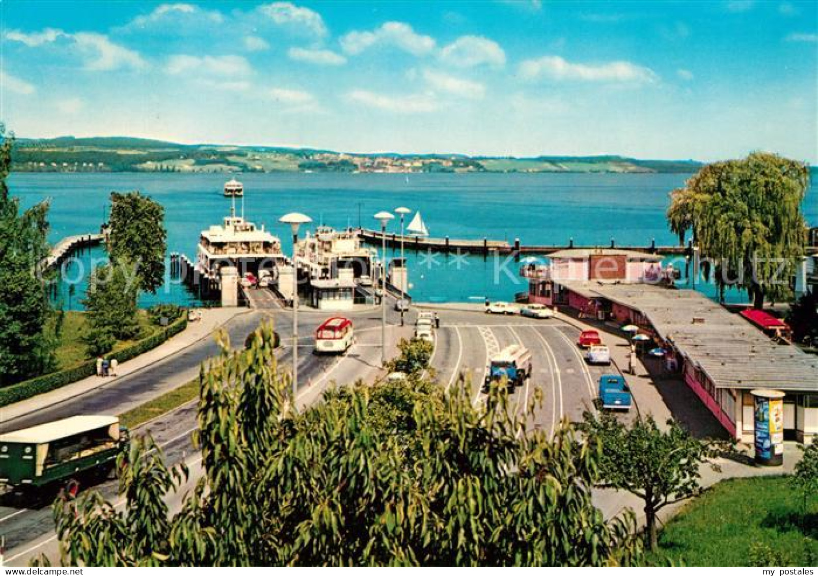 Konstanz Bodensee Autofaehre Konstanz Meersburg