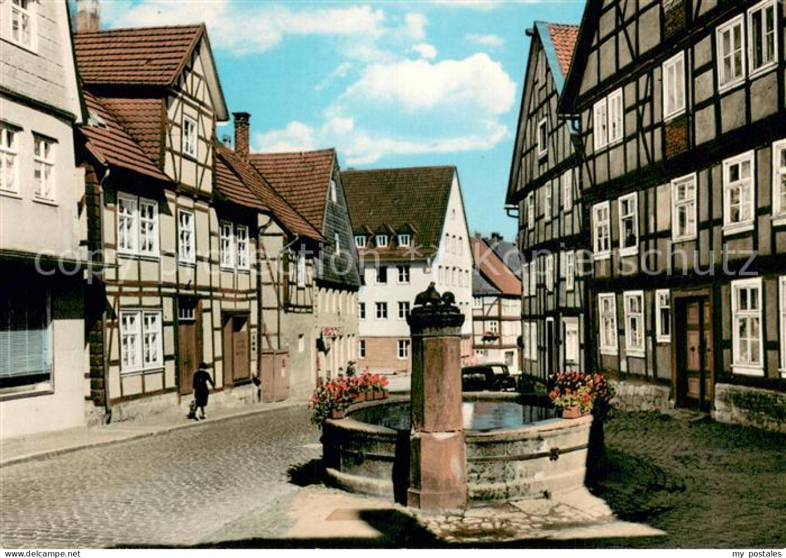 Korbach Feldhuehnerbrunnen Altstadt Fachwerkhaeuser