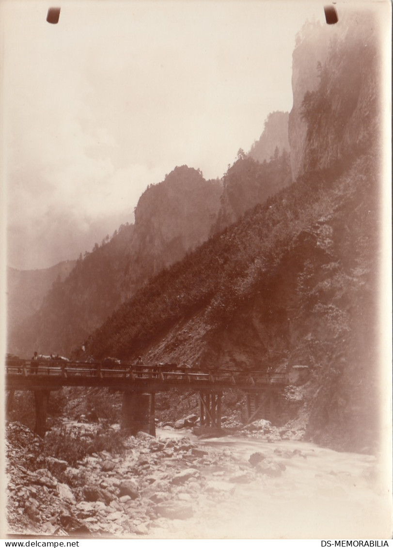 Kosovo - Rugovska Klisura near Peć