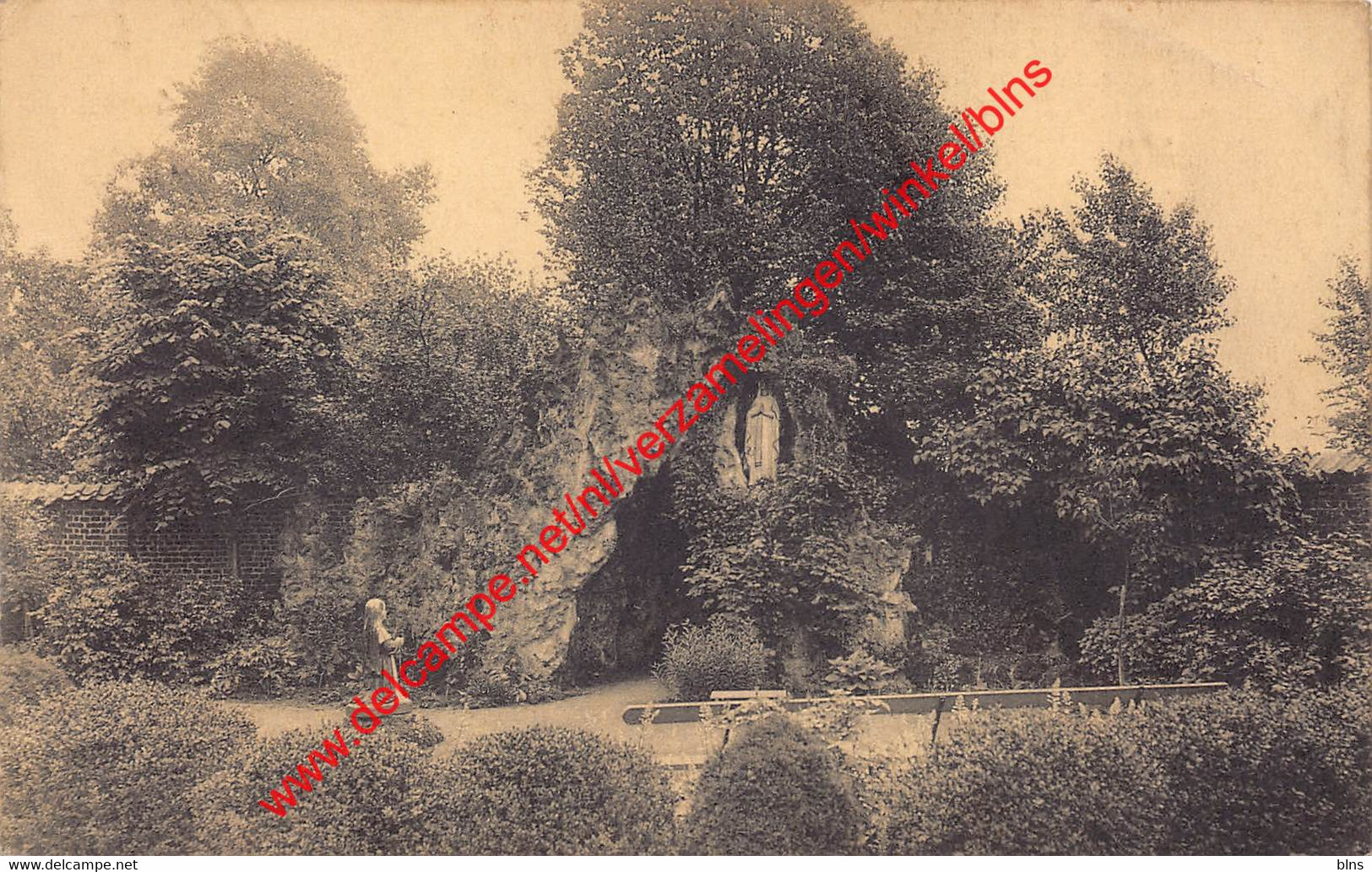 Kostschool St Lieven - de grot - St Lievens Houthem - Sint-Lievens-Houtem