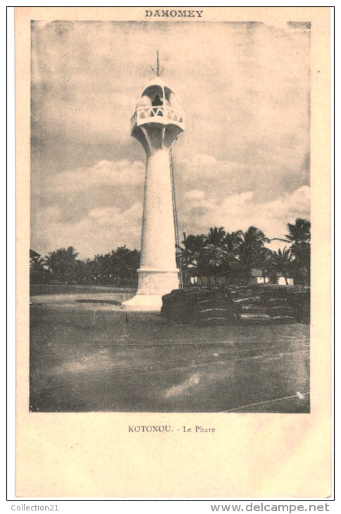 KOTONOU .... LE PHARE