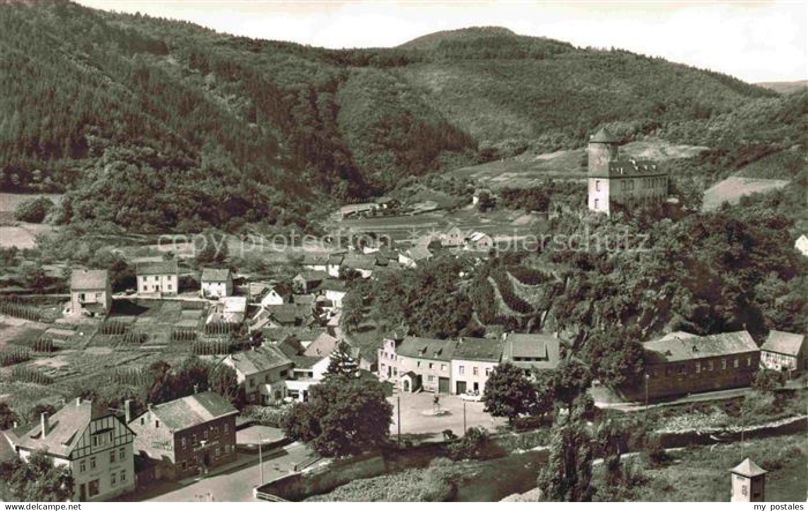 Kreuzberg  932m Rhoen Kloster Bischofsheim Blick zum Kreuzberg Ahrtal