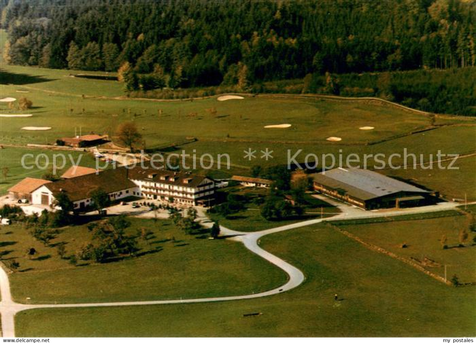Kronberg Hoeslwang Gutspension Reiterhof Restaurant Gut Kronberg Fliegeraufnahme