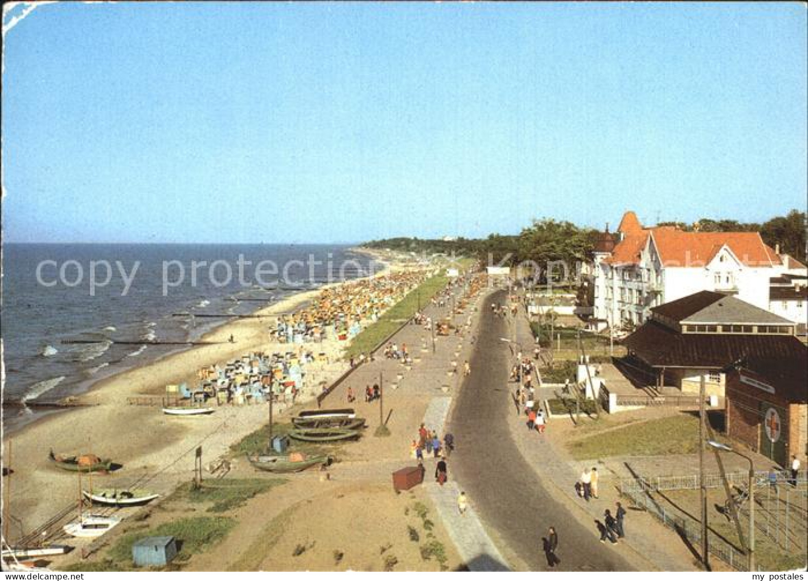 Kuehlungsborn Ostseebad Strandpromenade