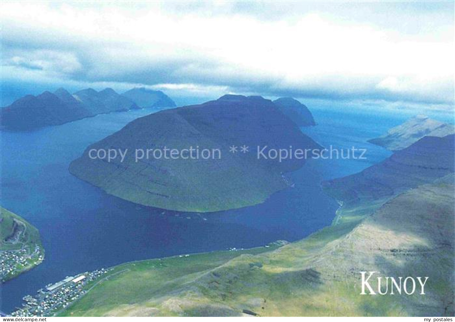 Kunoy Faeroeer Island Fliegeraufnahme