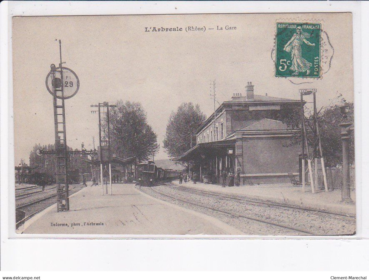 L'ABRESLE: la gare, train - très bon état
