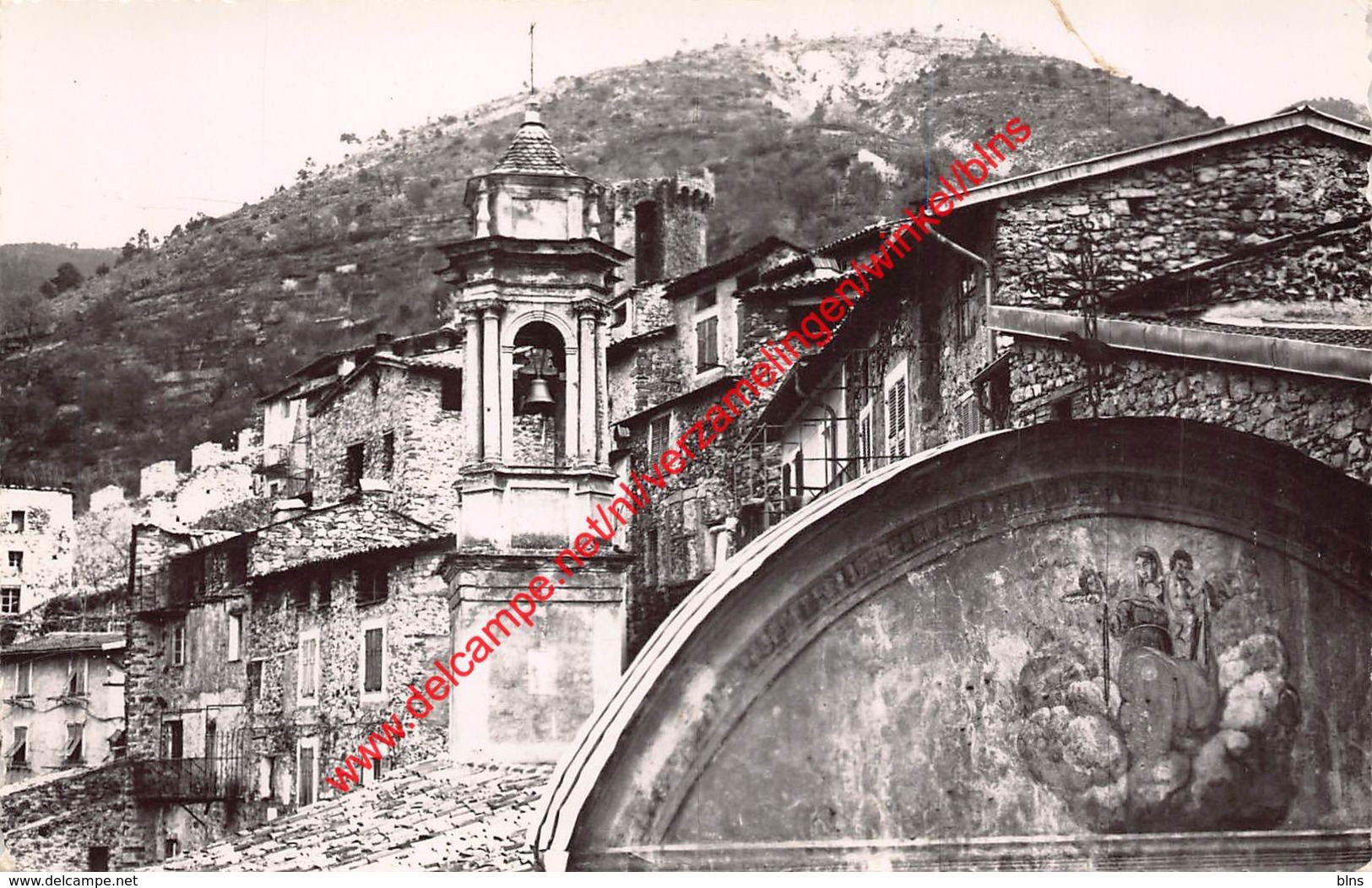 L'église - Lucéram - (6) Alpes Maritimes