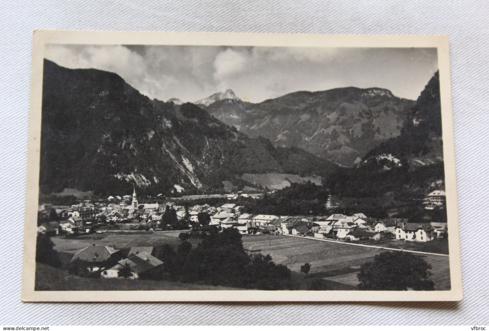 L03, Cpsm 1945, Thones, vue générale et le Villaret, Haute Savoie 74