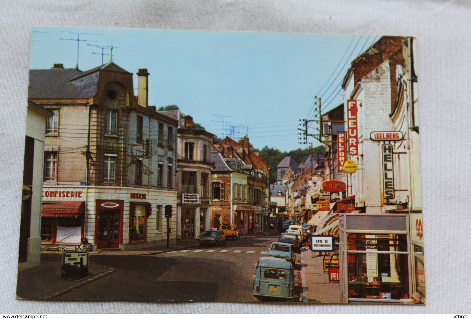 L160, Cpm, Guise, rue Camille Desmoulins, Aisne 02