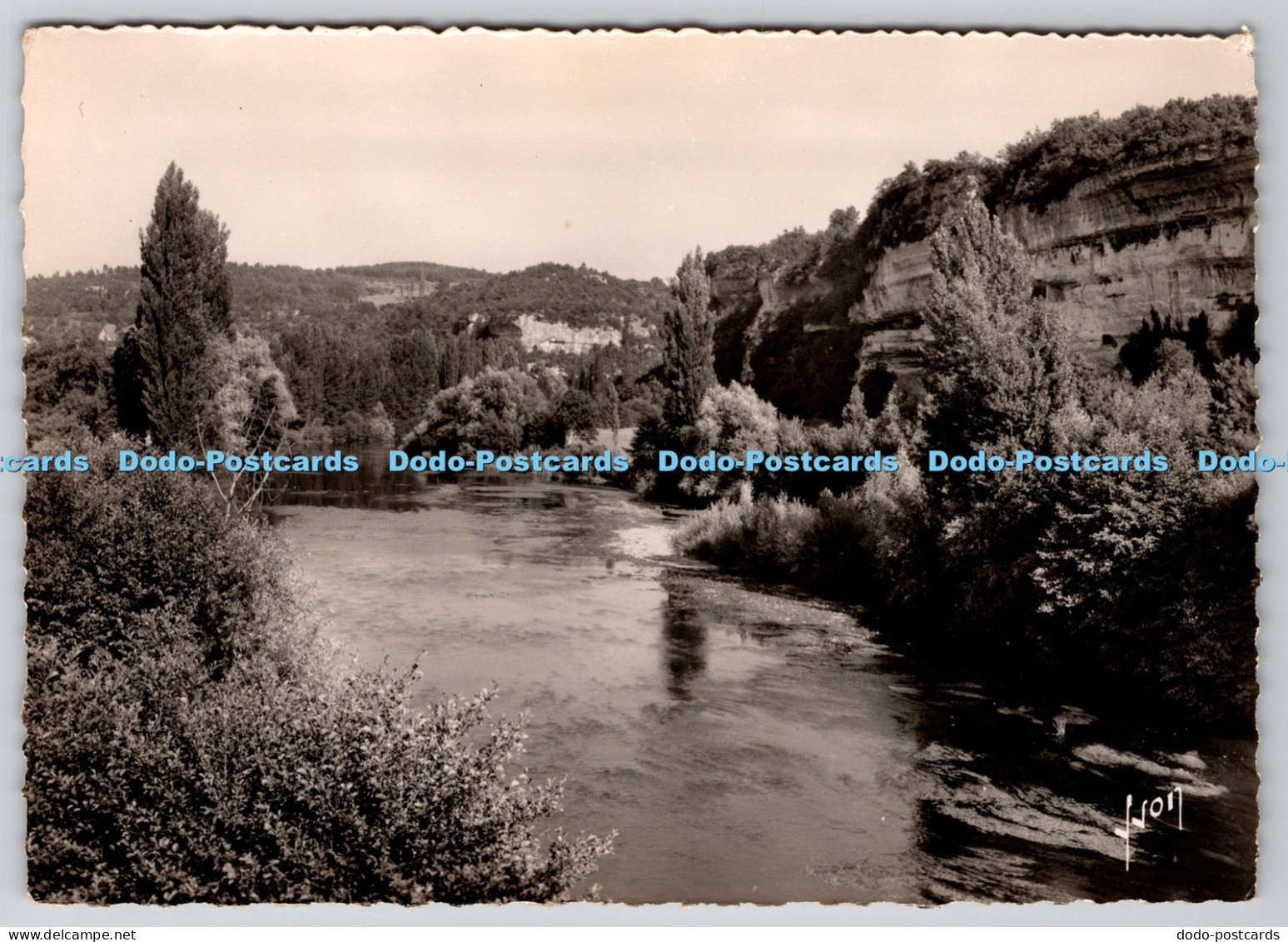 L342546 Les Eyzies Dordogne La Vezere Yvon Paris RP