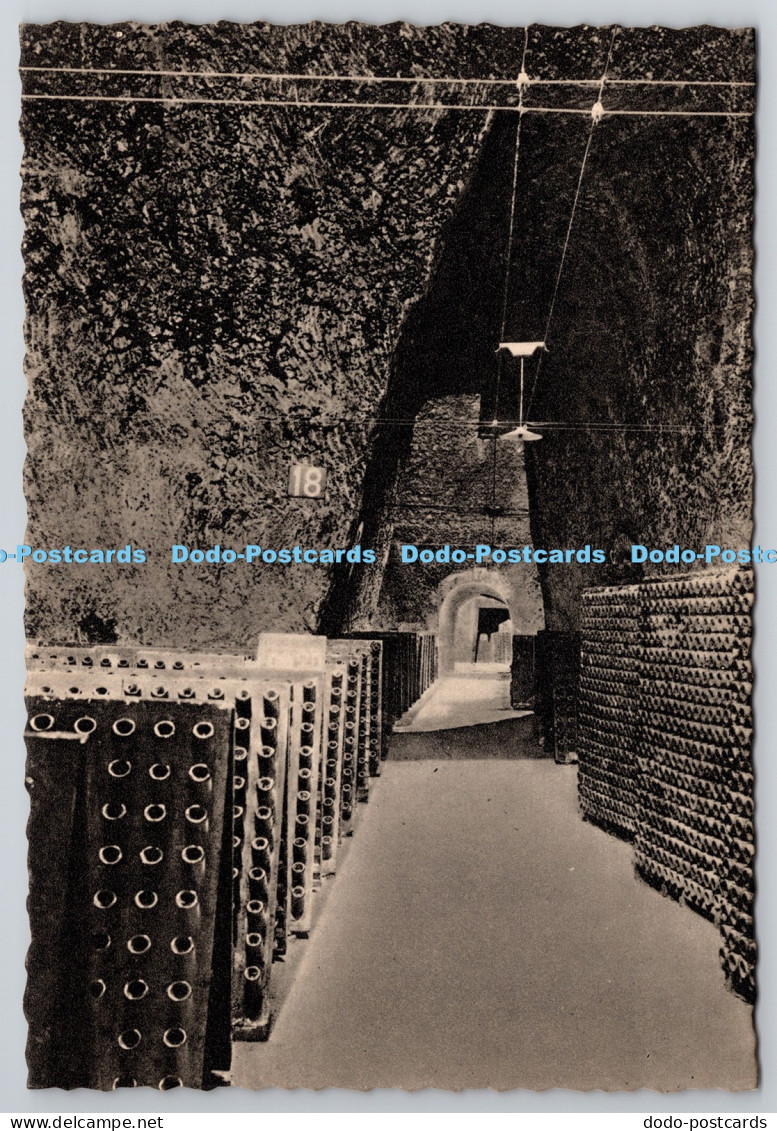 L343445 Reims Champagne Pommery and Greno Helio Cachan