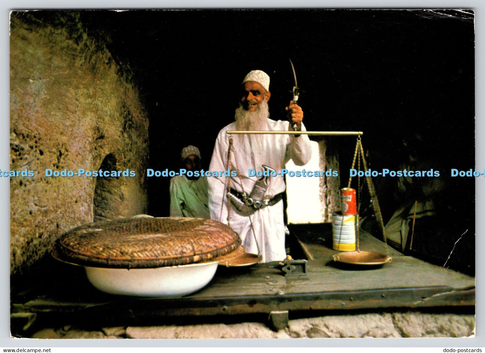L348578 Halwa Seller Oman Namara