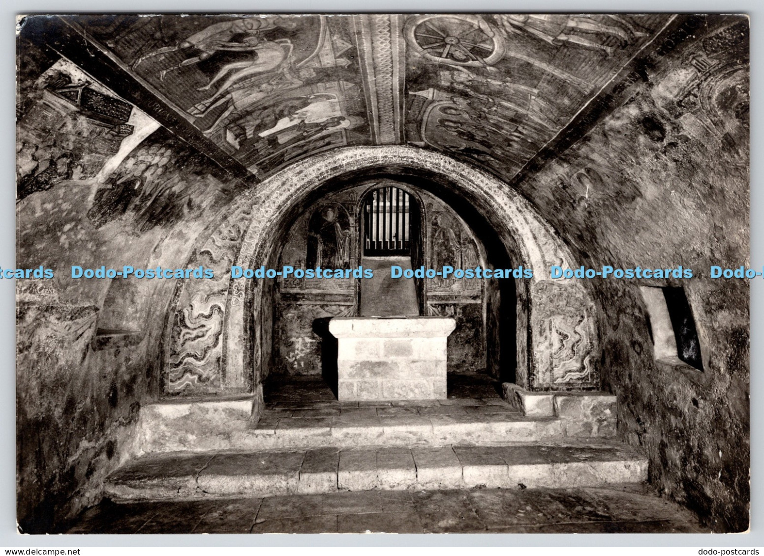 L364378 Saint Savin sur Gartempe Vienne L Eglise Crypte St Savin Service Commerc