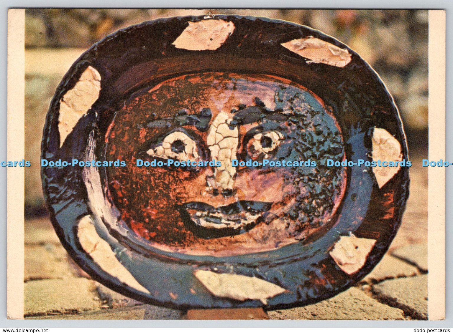 L365396 Musee d Antibes Ceramic Picasso Marianne Greenwood SPADEM Ganymed Press