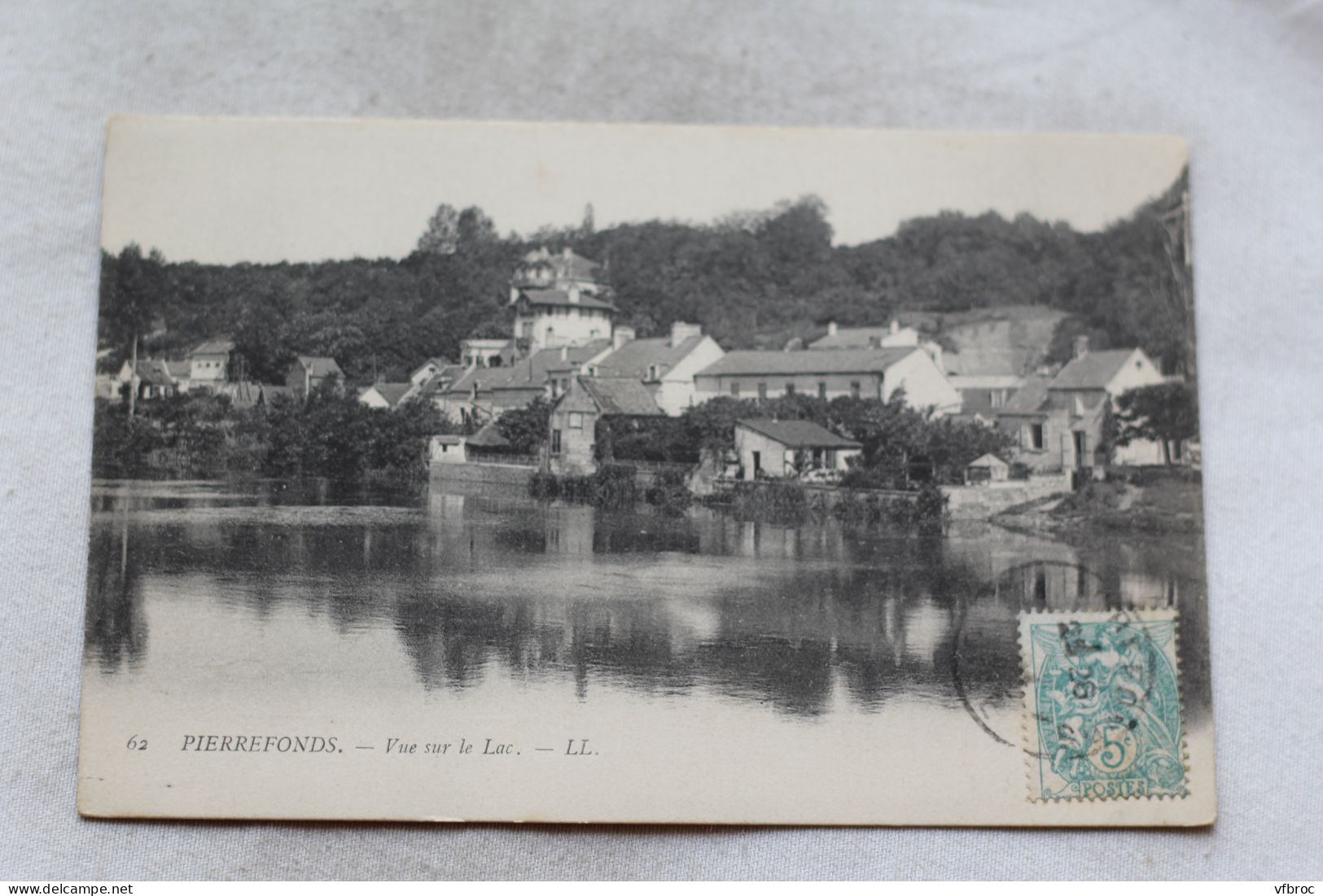 L951, Pierrefonds, vue sur le lac, Oise 60
