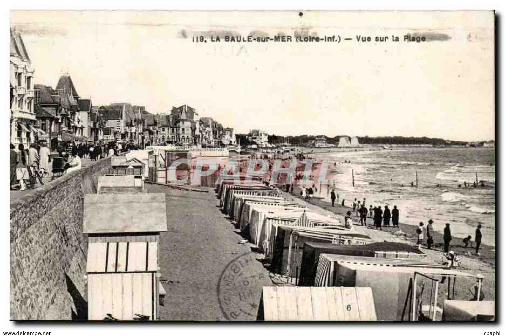 La Baule CPA Vue sur la plage