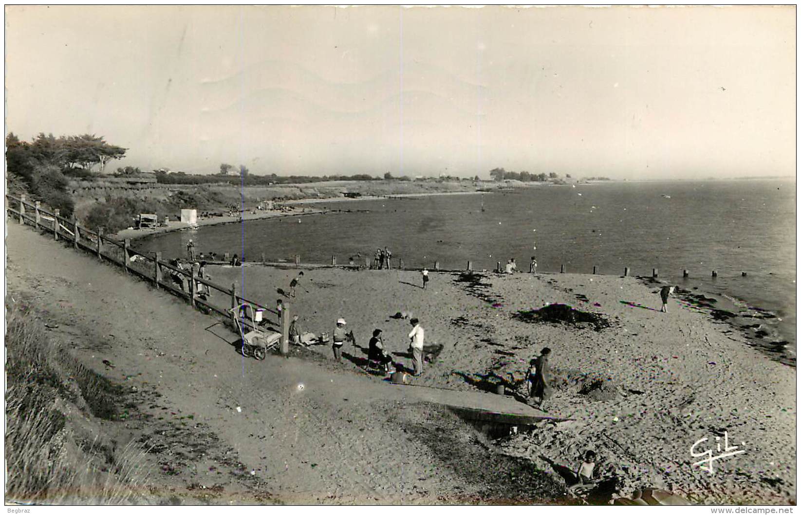 LA BERNERIE EN RETZ     LA SENNETIERE