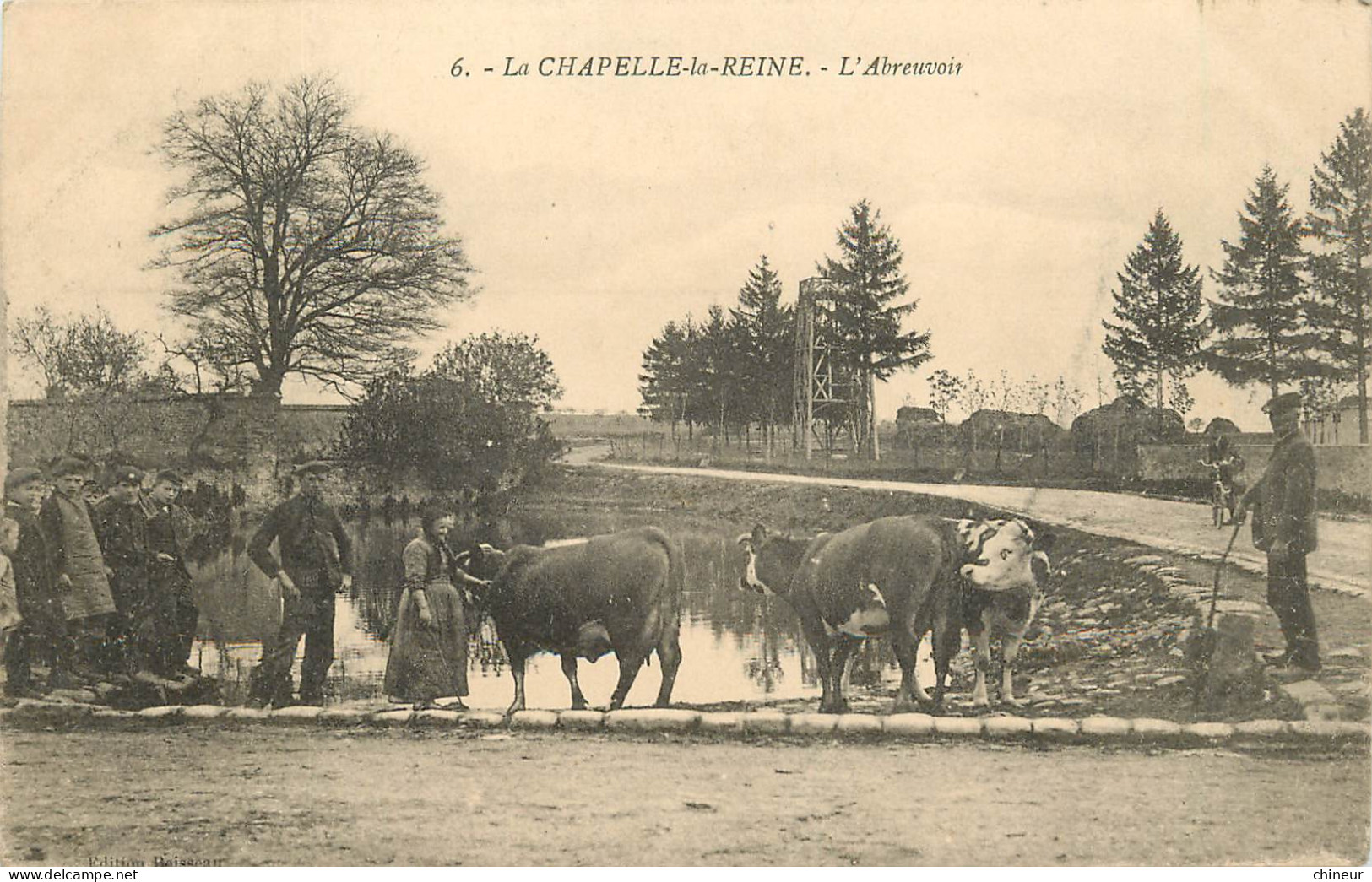 LA CHAPELLE LA REINE L'ABREUVOIR VACHES