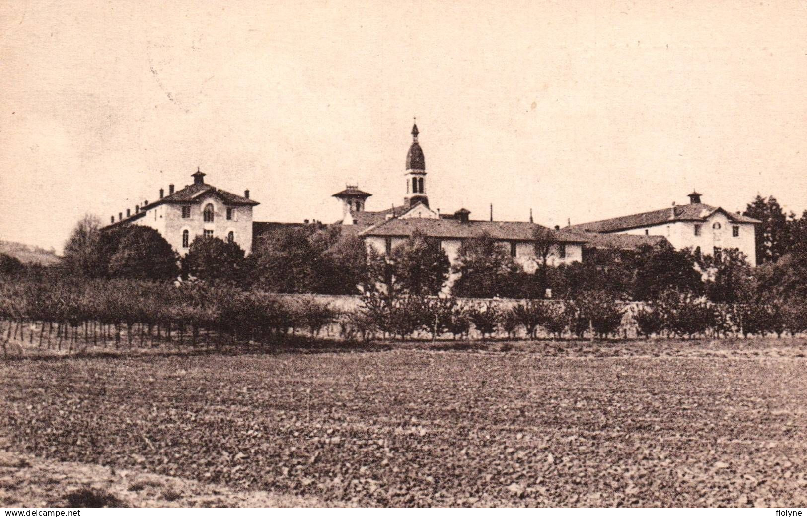 la côte saint andré - le foyer départemental