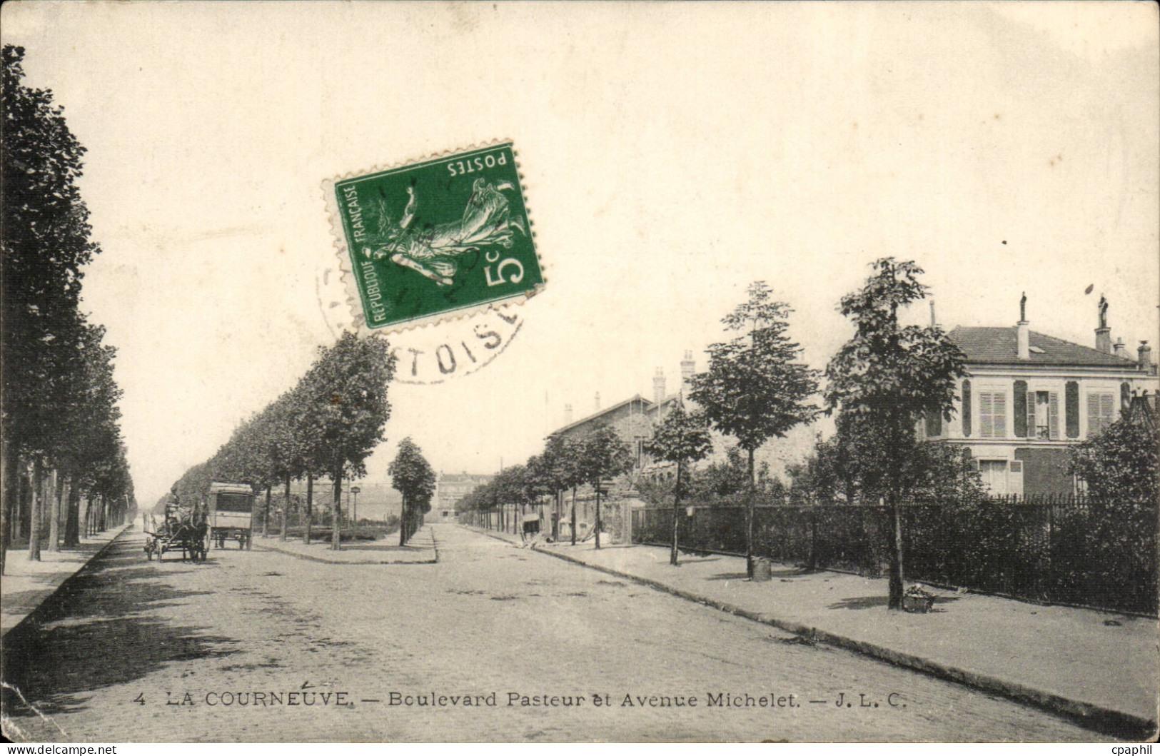 La Courneuve CPA Boulevard PAsteur et avenue Michelet