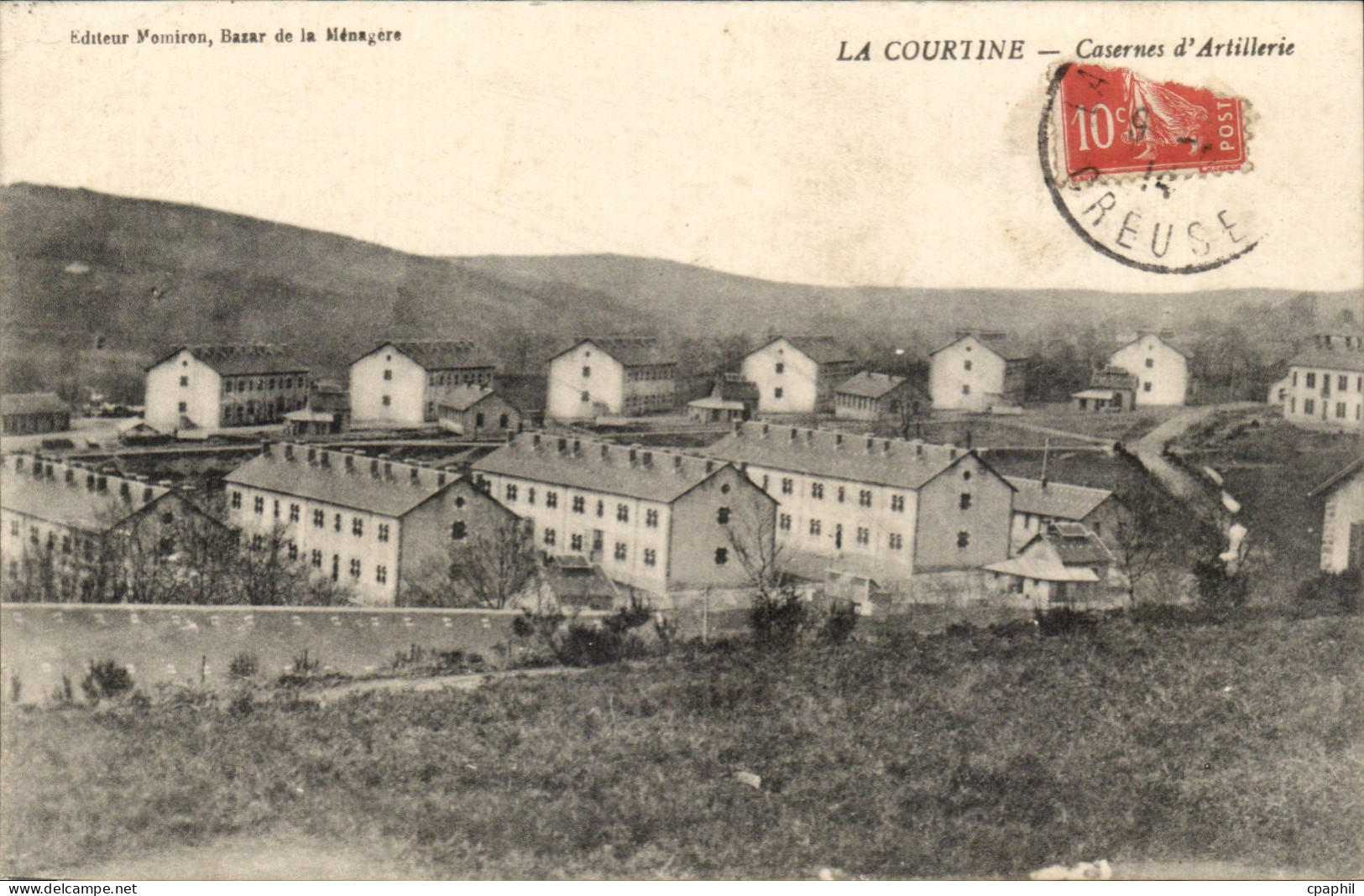La Courtine CPA Casernes d'artillerie