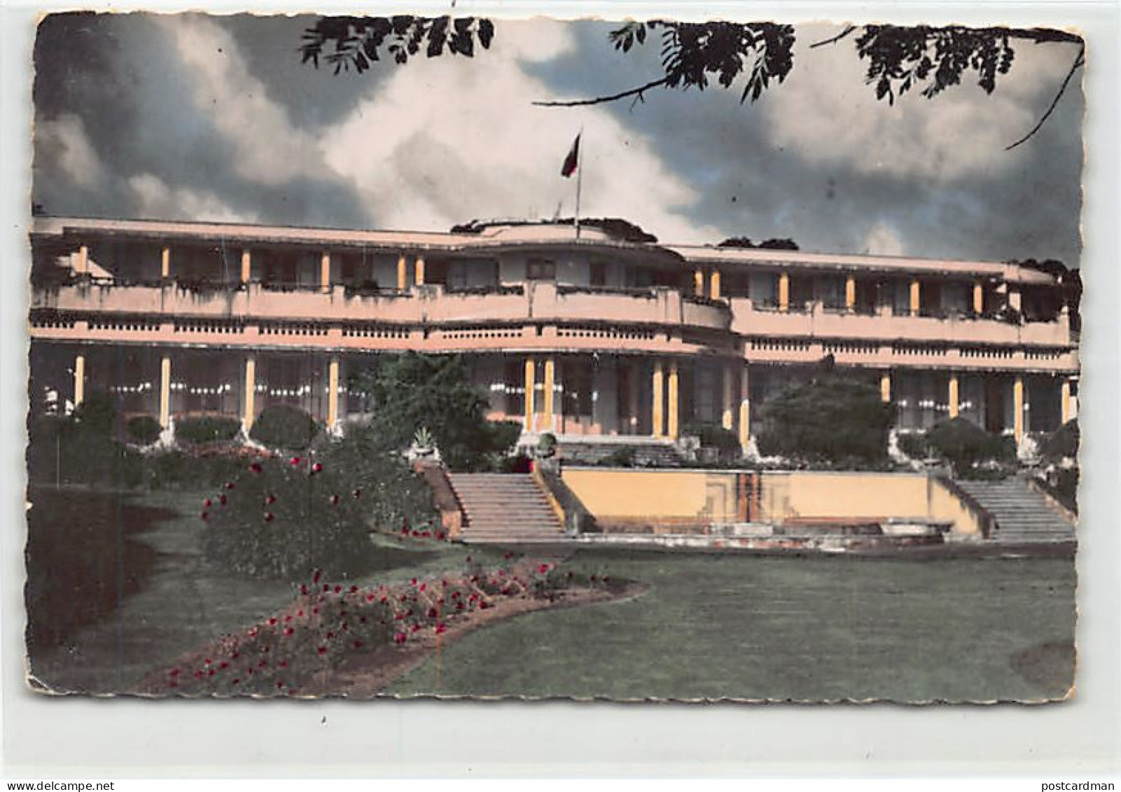 La Guadeloupe Historique - BASSE-TERRE - La préfecture - Ed. Carabin-Fontenille 35