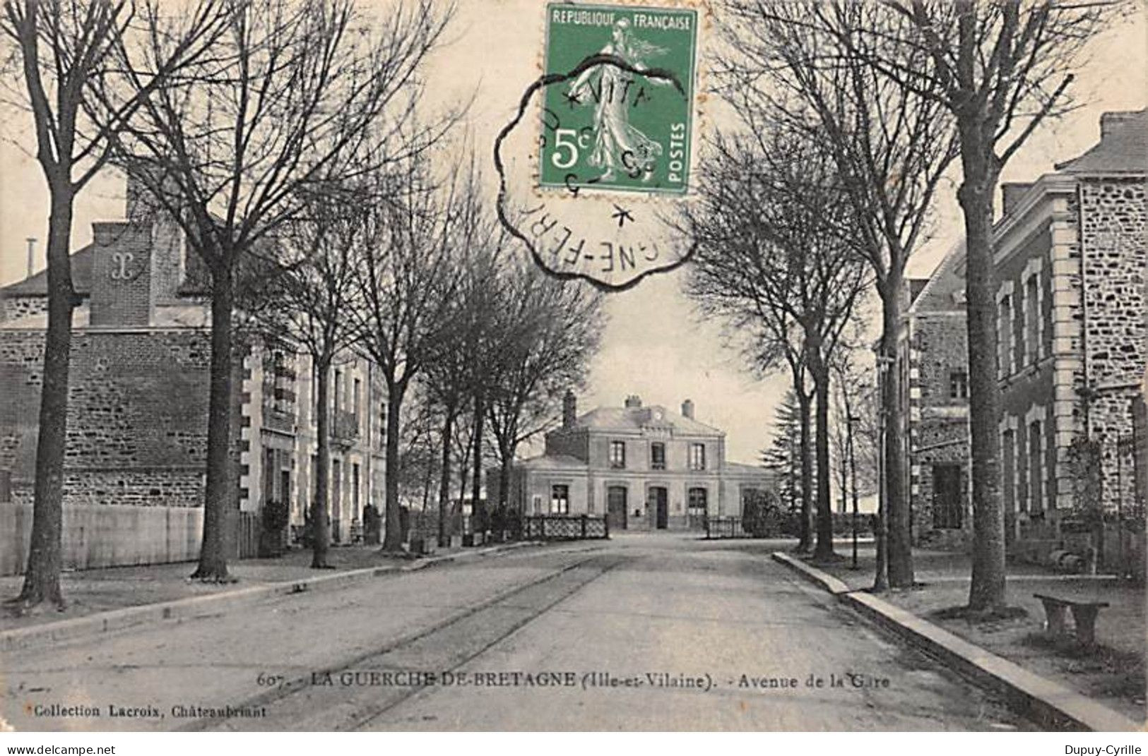 LA GUERCHE DE BRETAGNE - Avenue de la Gare - très bon état