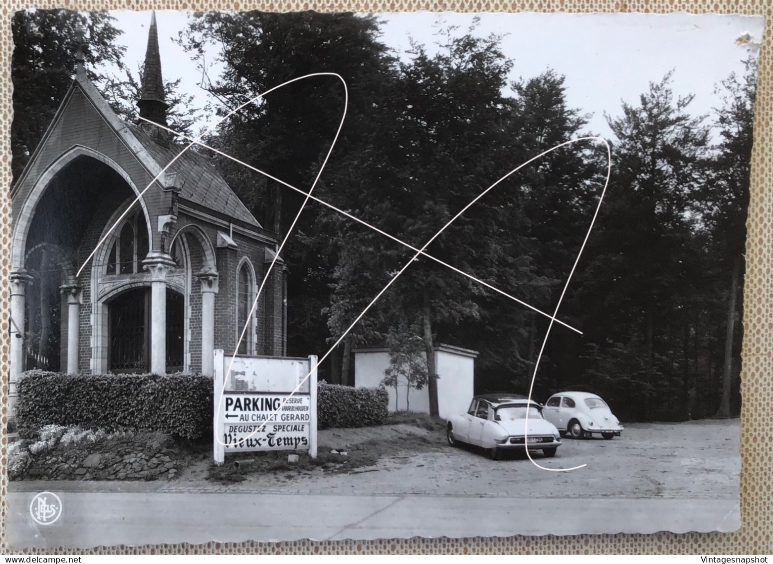 LA HOUPPE FLOBECQ VLOESBERG au chalet Gérard Hôtel Restaurant à/ Citroën DS et VW COX CP photo véritable