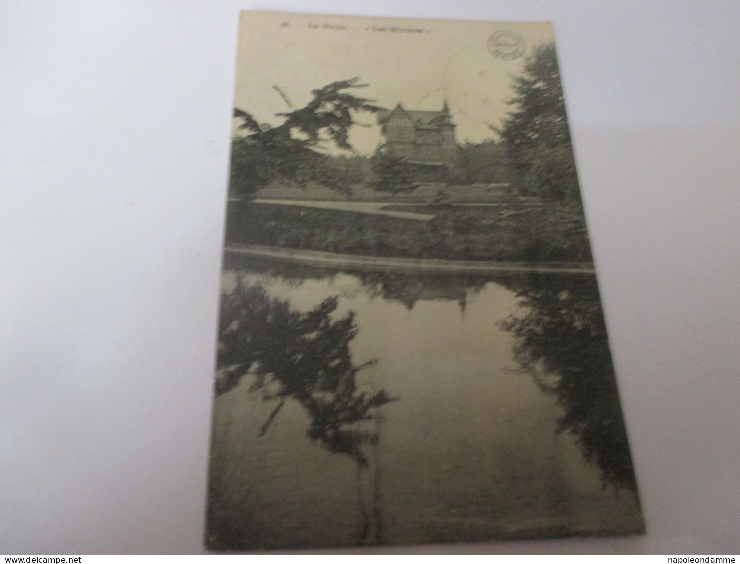 La Hulpe, Les Clycines