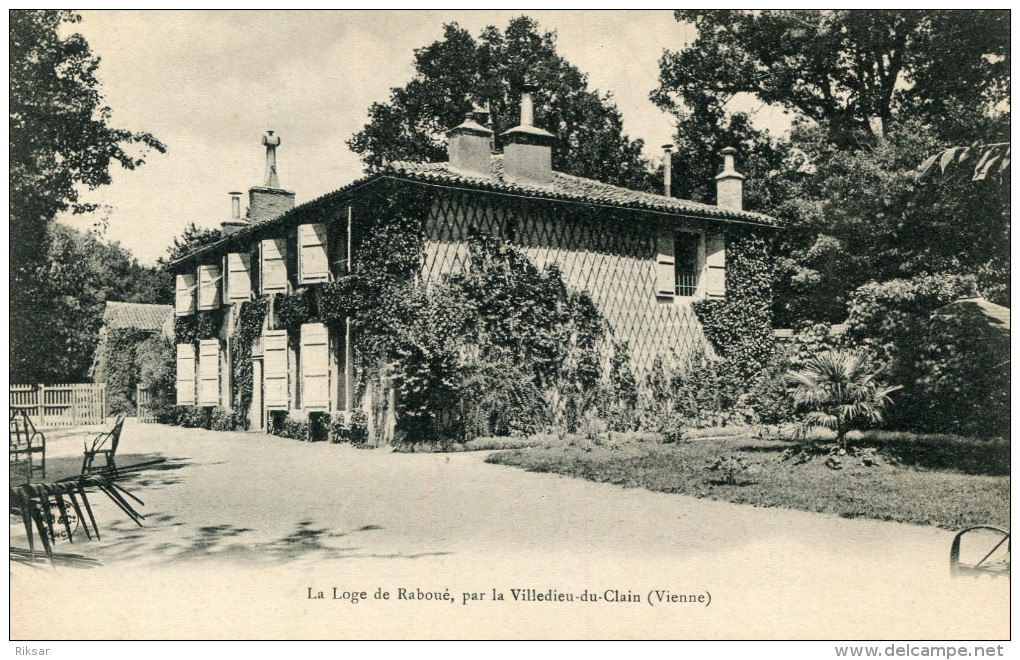 LA LOGE DE RABOUE(VIENNE) VILLEDIEU DU CLAIN