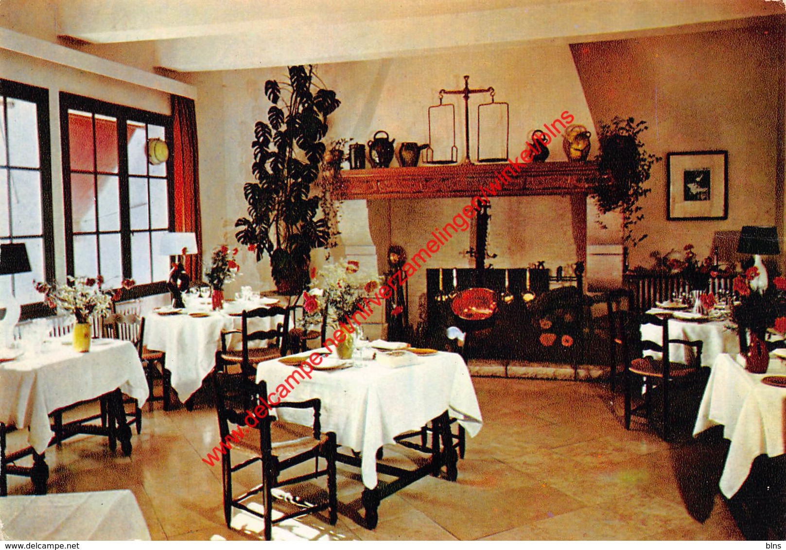 La Petite Auberge de Noves - Chateaurenard - (13) Bouches-du-Rhône