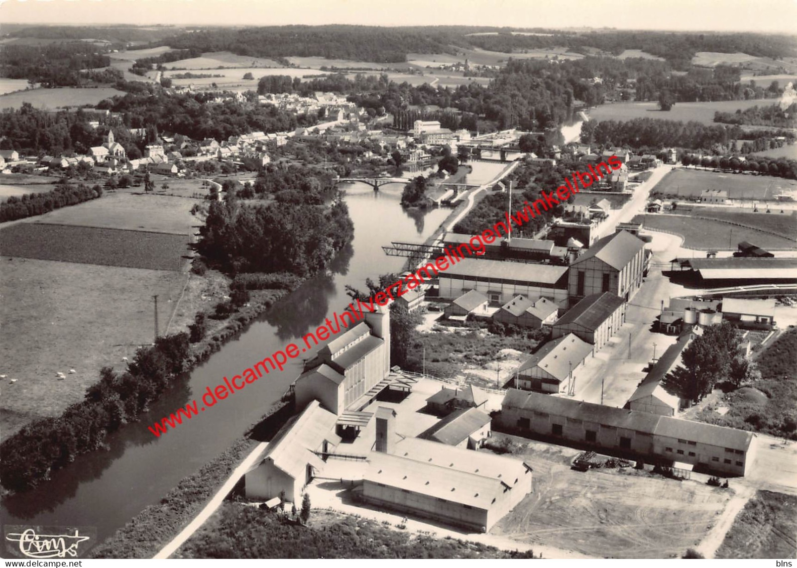 La Sucrerie - Vic sur Aisne - (2) Aisne