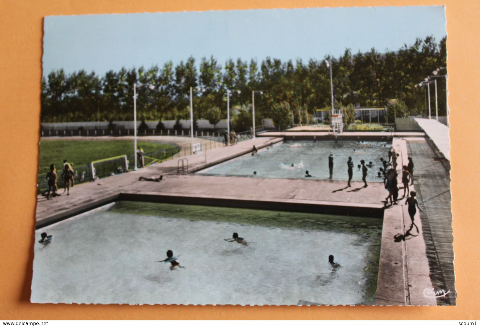 la voulte sur rhone la piscine