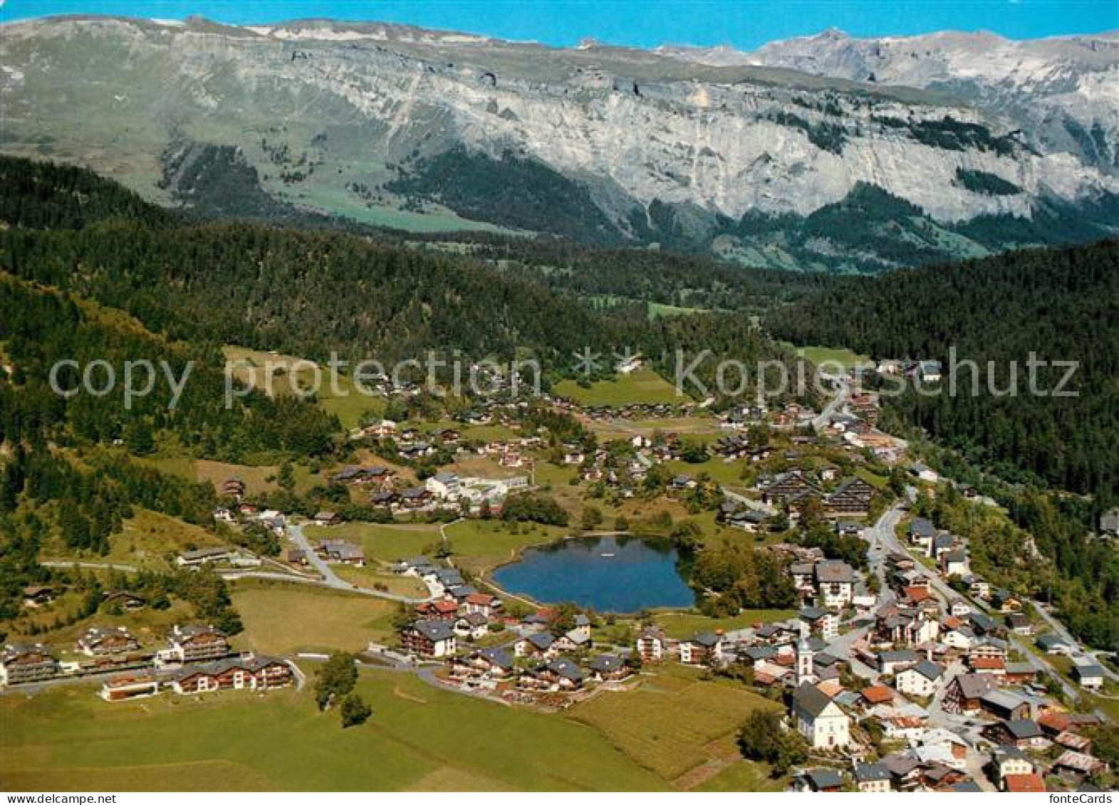 Laax Fliegeraufnahme Flimserstein