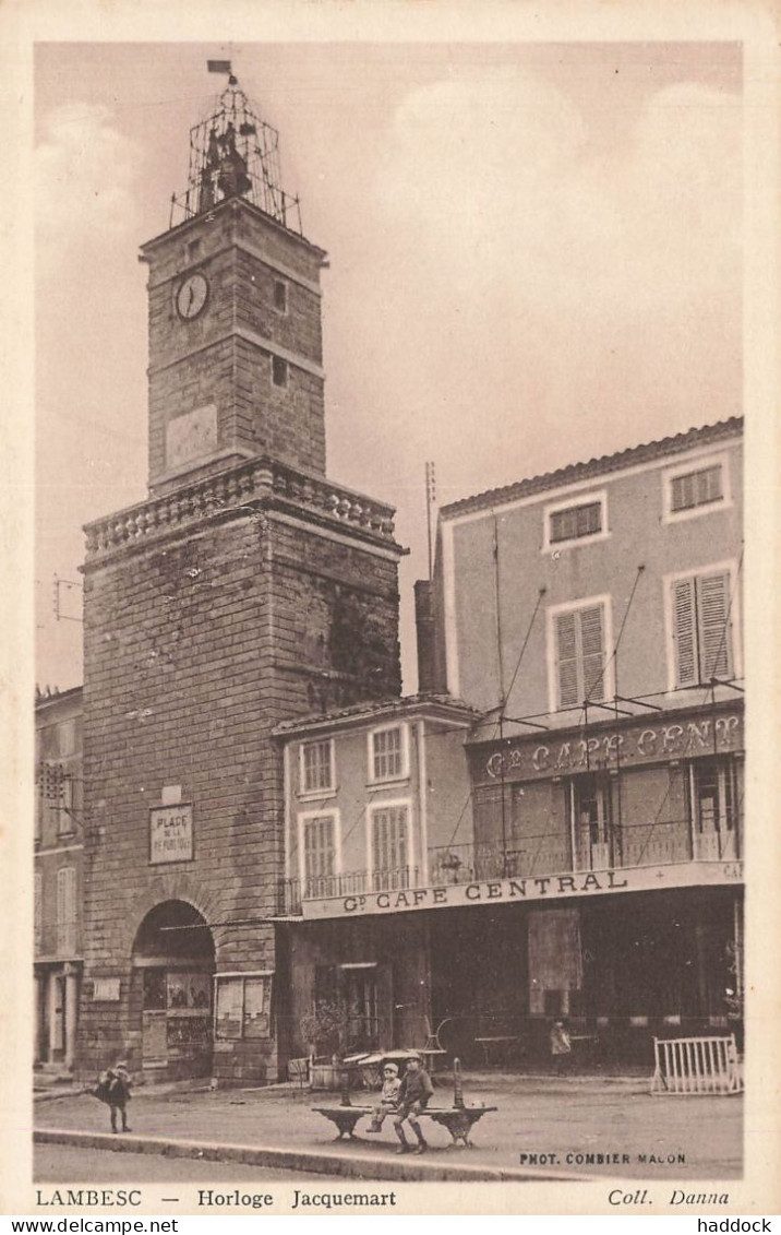 LAMBESC : HORLOGE JACQUEMART