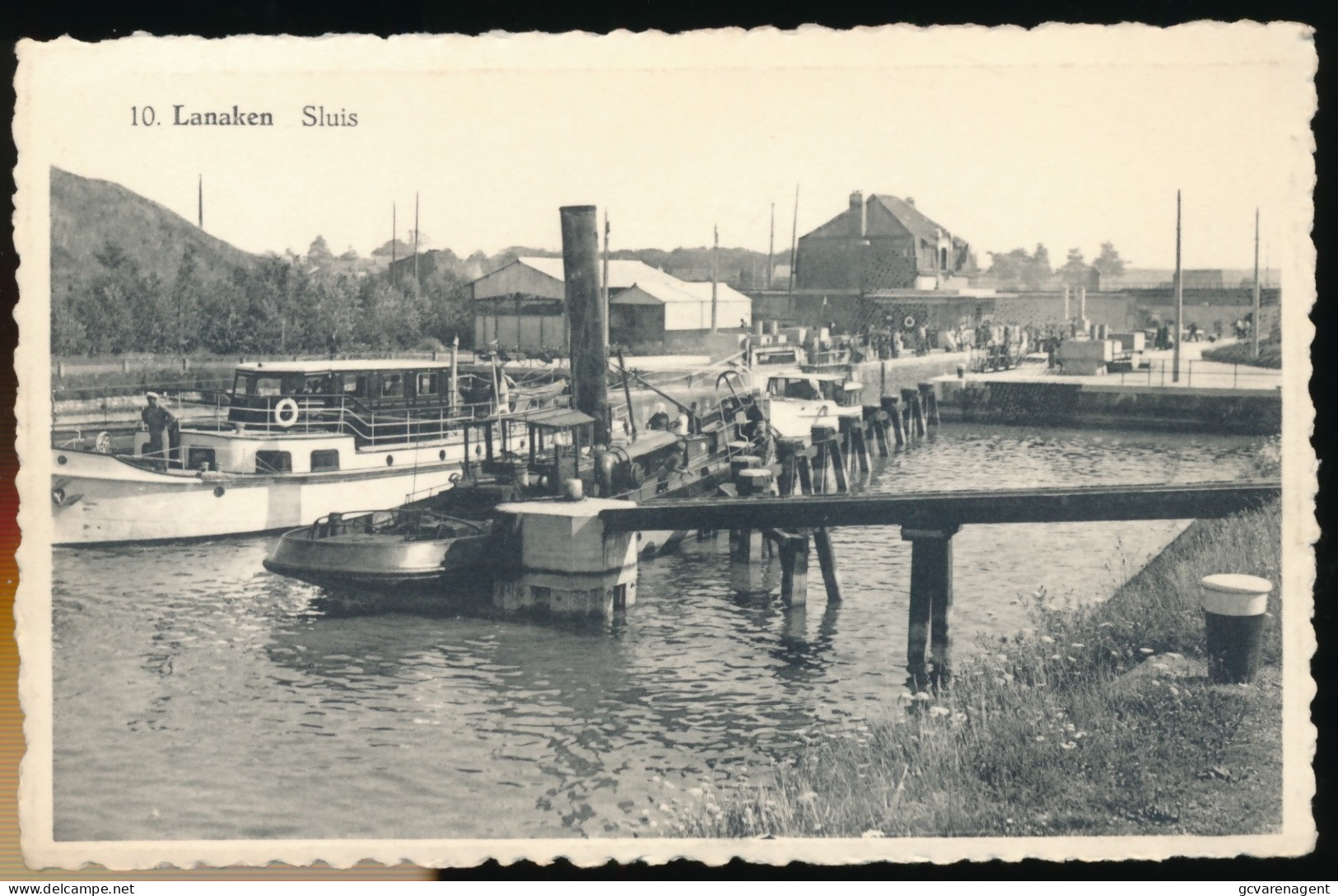 LANAKEN    SLUIS    BOTEN  STOOMSLEPER  PENICHE