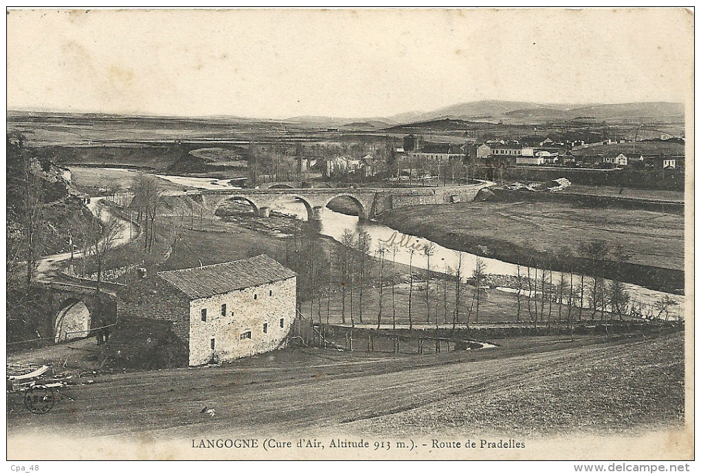 Langogne : Route de Pradelles