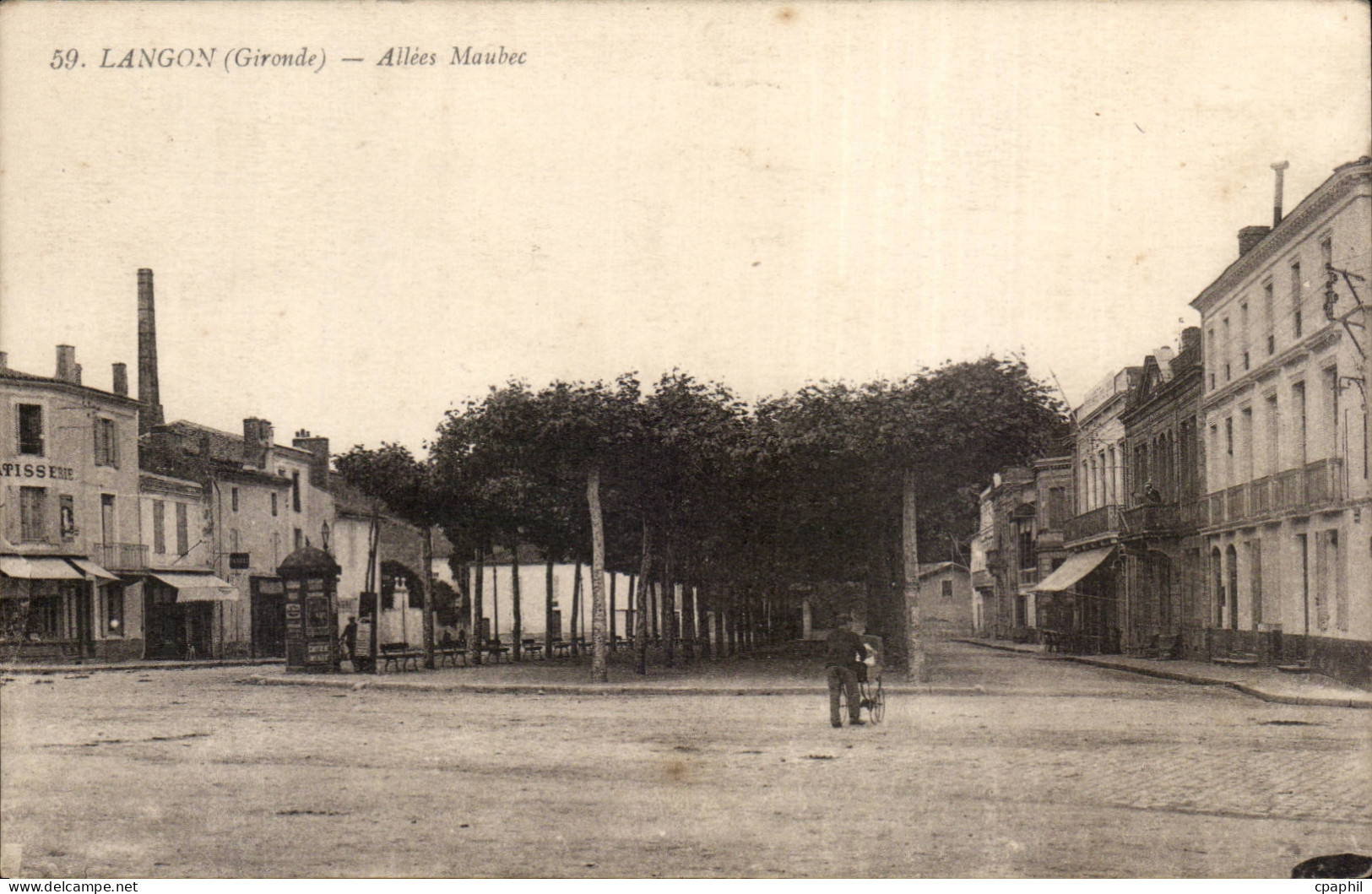 Langon CPA Les allees Maubec